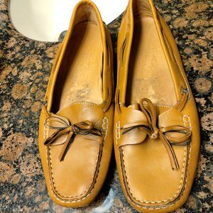 Size 10B Salvatore Ferragamo Vintage Loafers